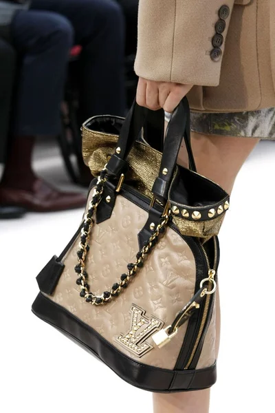 Look 36